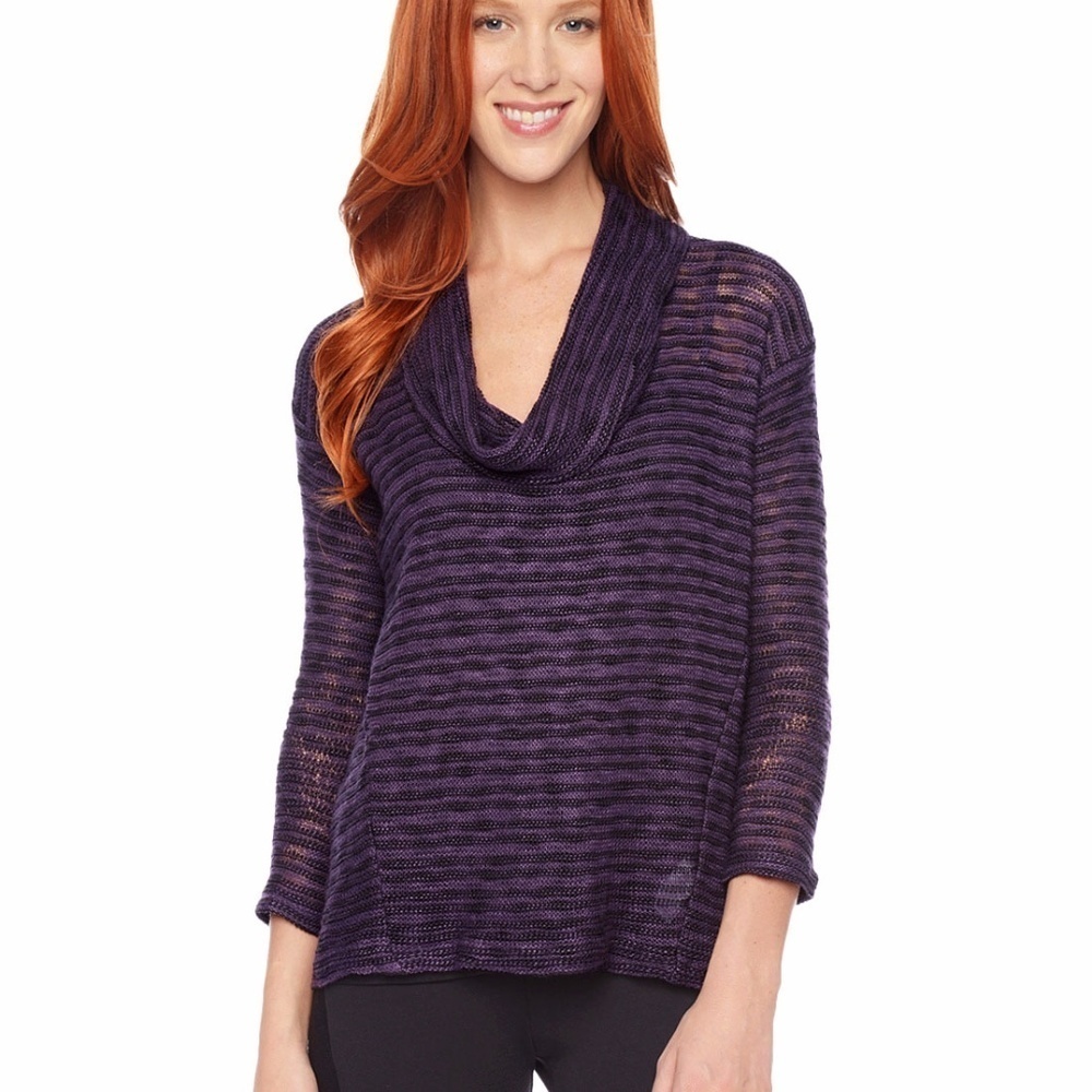 Splendid fireside cowl neck tunic S